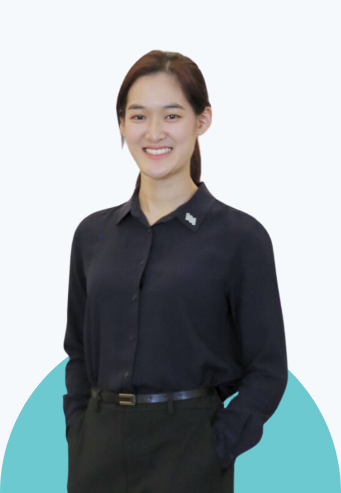 female chiropractor Hayley Tiong singapore