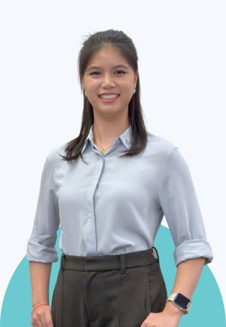 Female Chiropractor Xin main profile pic 2